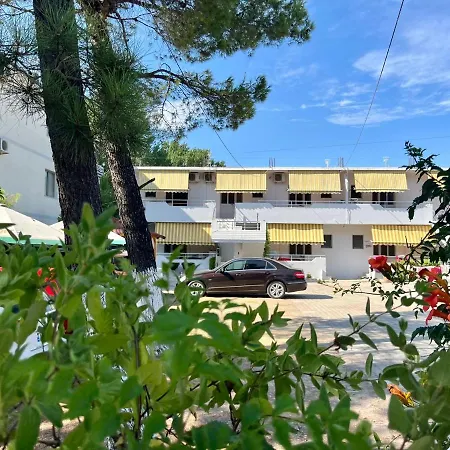 Ramadani Apartament Velipojë
