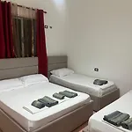 Ramadani 아파트