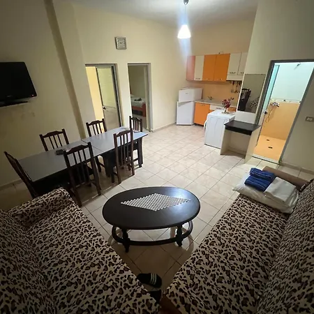 Ramadani Apartment *