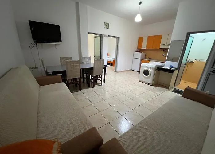 Apartament Ramadani Velipojë